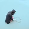 agenslot joker Melihat Eiyu Hondo, yang menggunakan palu pasir sebagai tim atmosfer, dia memberikan tatapan simpatik.